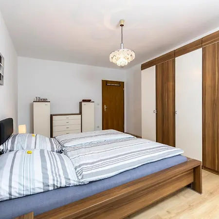 Andys Mit Balkon Apartamento *